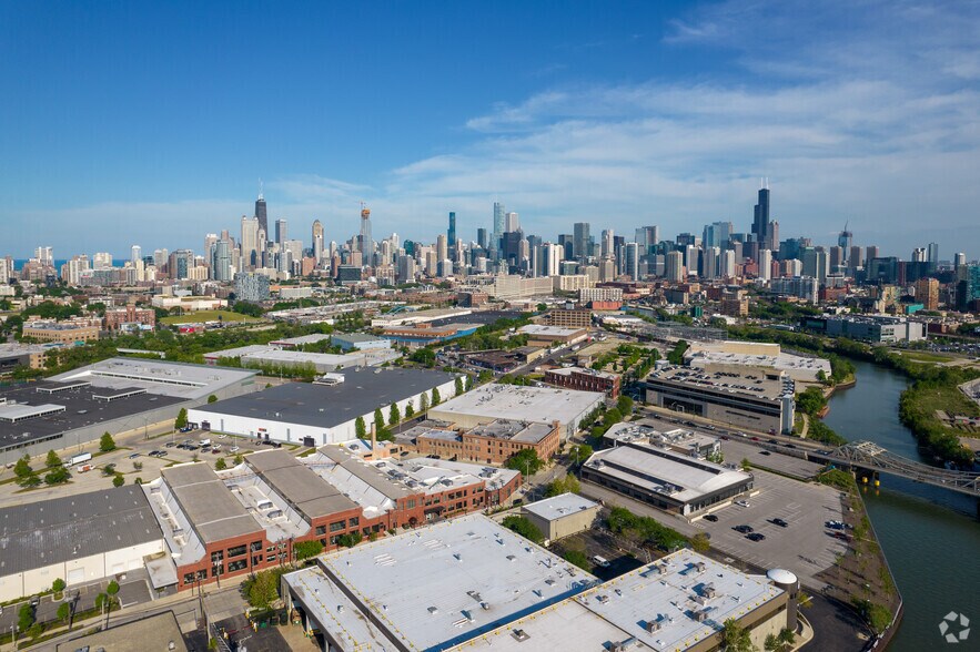 More Photos Of 1315 N North Branch St, Chicago Office For Lease