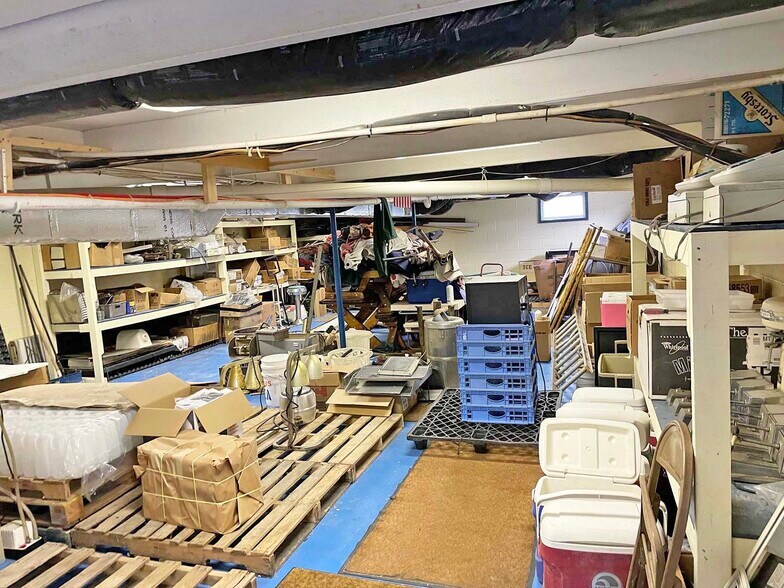 More Photos Of 596-602 Hamlin Hwy, Hamlin Restaurant For Sale