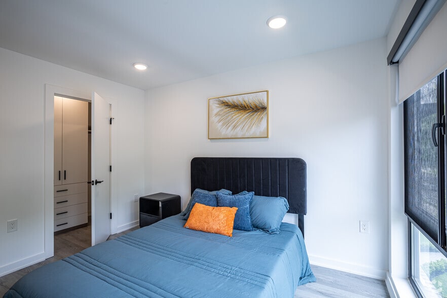 More Photos Of 516 North Ave E, Westfield Apartments For Sale