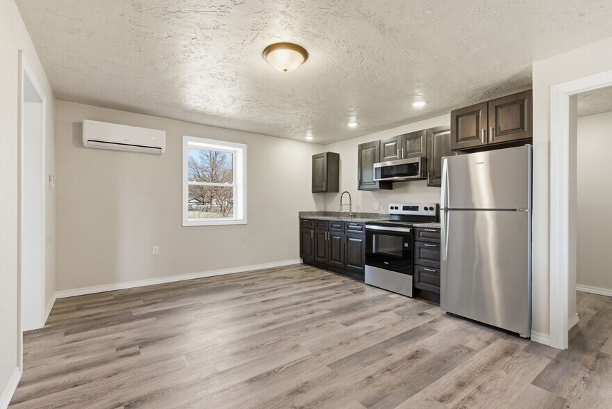 More Photos Of 301 Mount Vernon Blvd, Mount Vernon Apartments For Sale