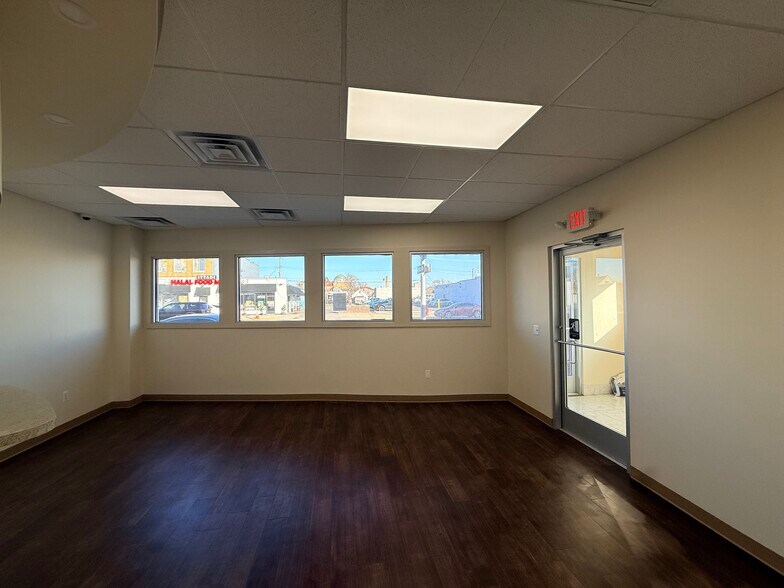 More Photos Of 11901 Joseph Campau St, Hamtramck Storefront Retail Office For Lease