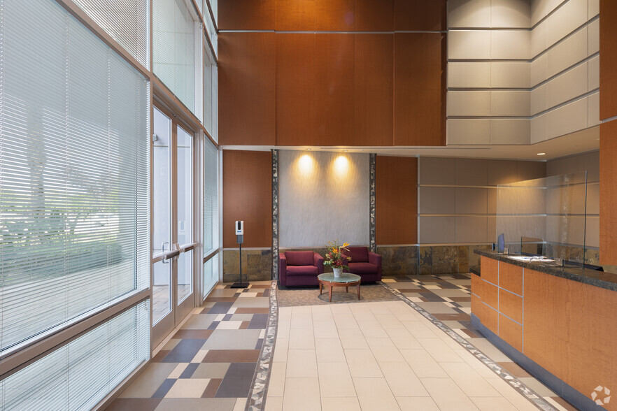 More Photos Of Hospitality Ln @ Tippecanoe, San Bernardino Unknown For Lease