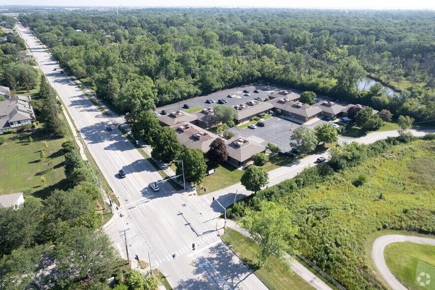 More Photos Of 199 S Addison Rd, Wood Dale Medical For Lease