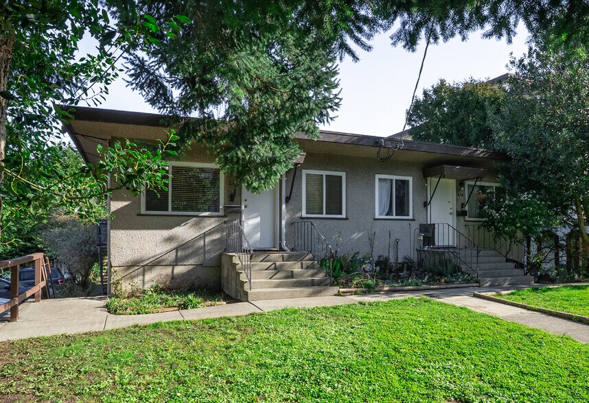 Primary Photo Of 410 Michigan St, Victoria Apartments For Sale