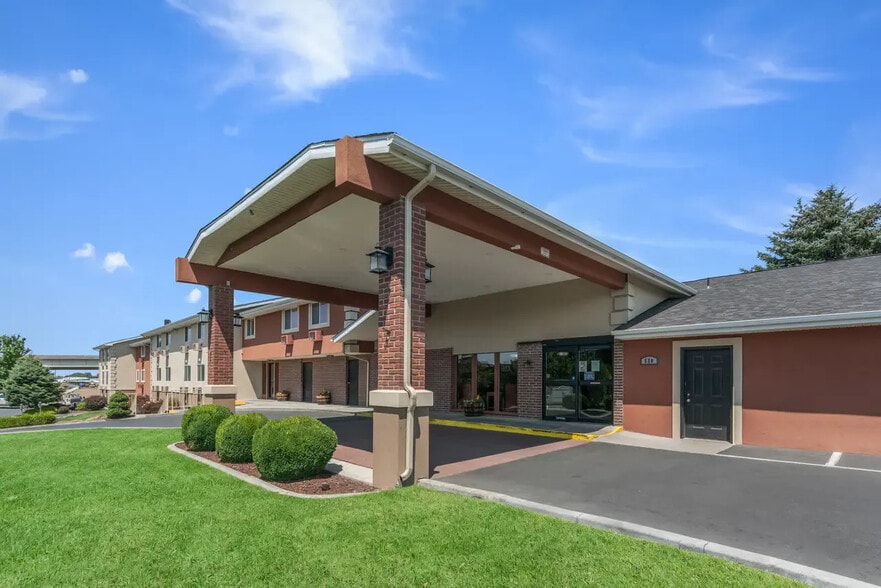 More Photos Of 520 N 2nd Ave, Walla Walla Hotel For Sale