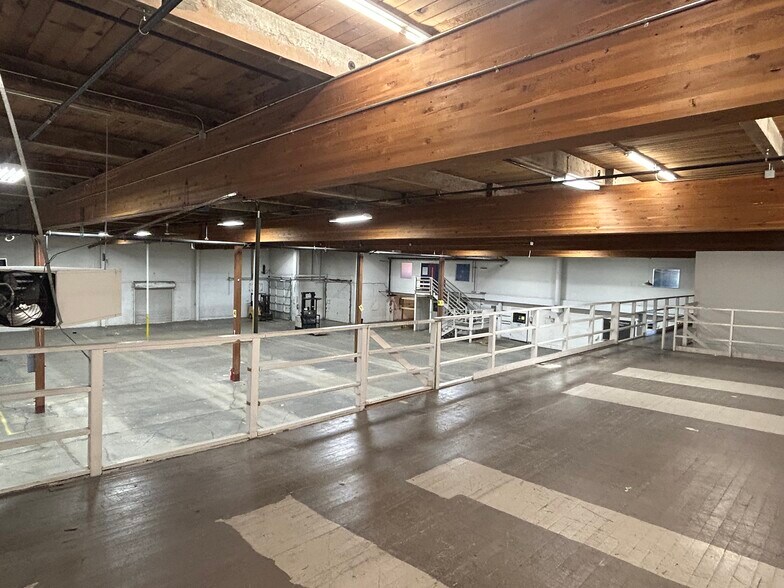 More Photos Of 601 S Andover St, Seattle Manufacturing For Sale