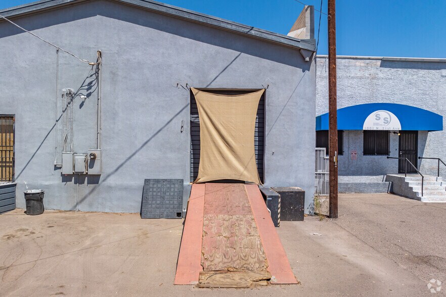 More Photos Of 1011-1021 N 21st Ave, Phoenix Warehouse For Sale