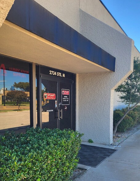 More Photos Of 2734 W Kingsley Rd, Garland Light Distribution For Lease