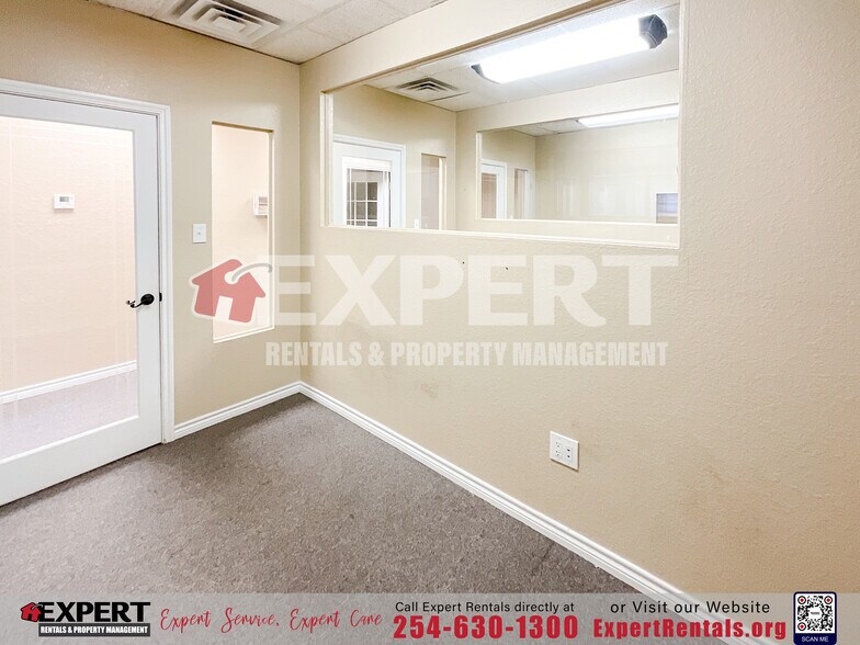 More Photos Of 312 E Avenue B, Killeen Office For Lease