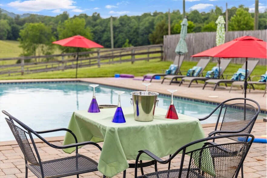 More Photos Of 1830 Thrift Rd, Madison Winery Vineyard For Sale