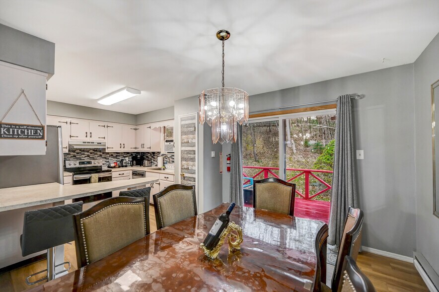 More Photos Of 298 Learn Rd, Tannersville Flex For Sale