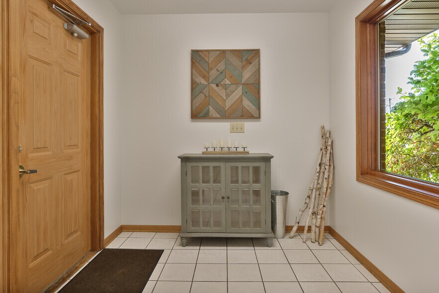 More Photos Of 7550 Rote Rd, Rockford Medical For Sale