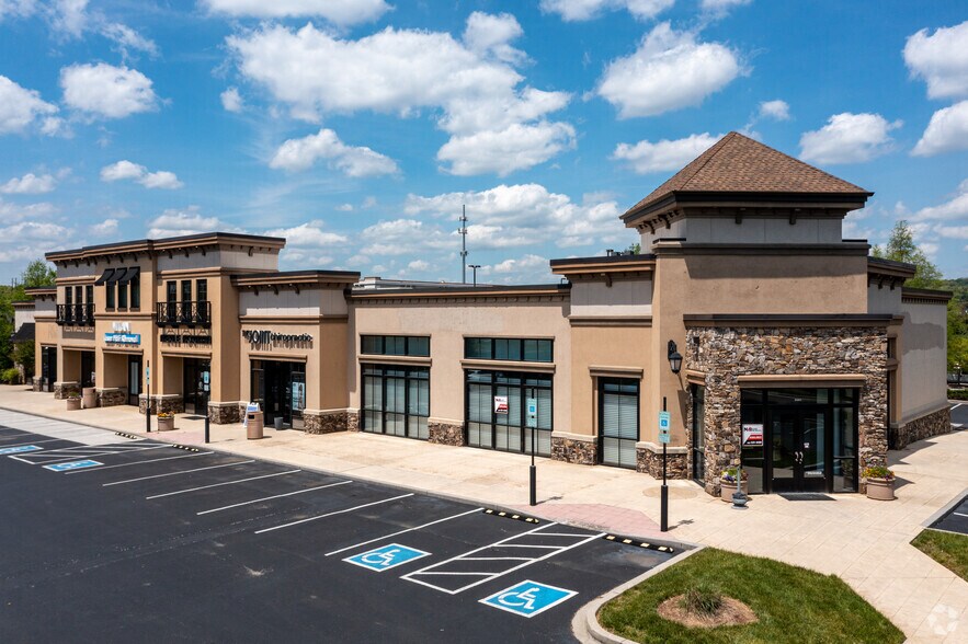 Primary Photo Of 11001-11039 Parkside Dr, Knoxville Unknown For Lease
