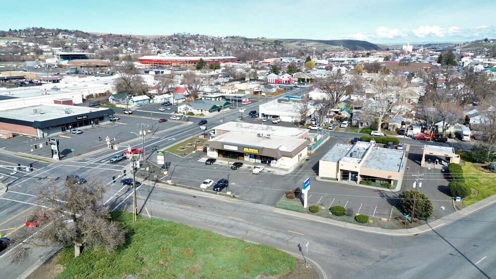 More Photos Of 410 SW 20th St, Pendleton General Retail For Sale