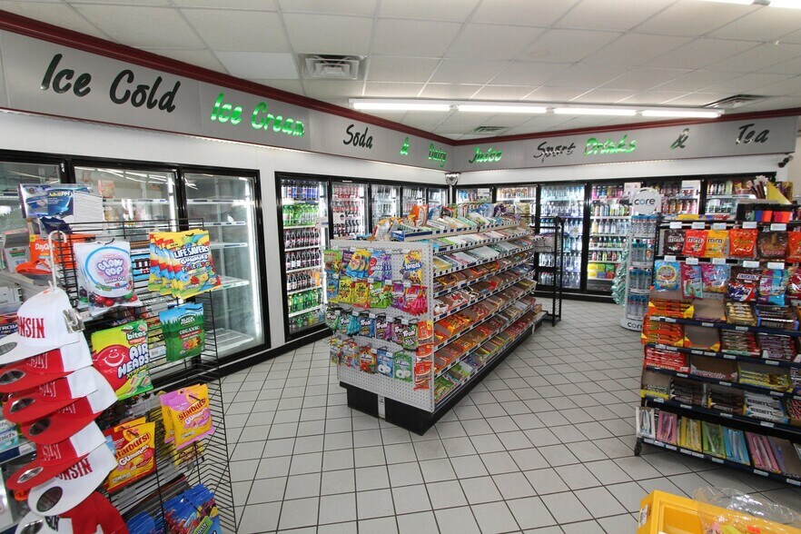 More Photos Of 600 Milwaukee Rd, Clinton Service Station For Sale