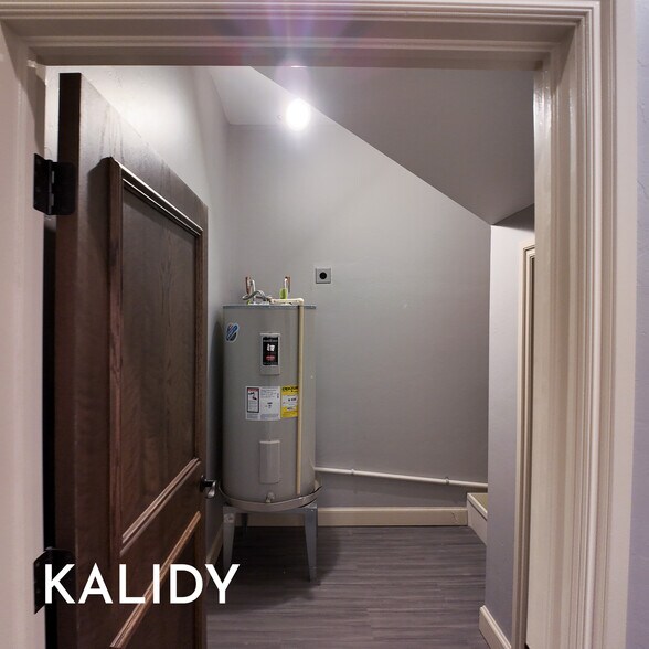 More Photos Of 2220 NW 164th St, Edmond Office For Sale
