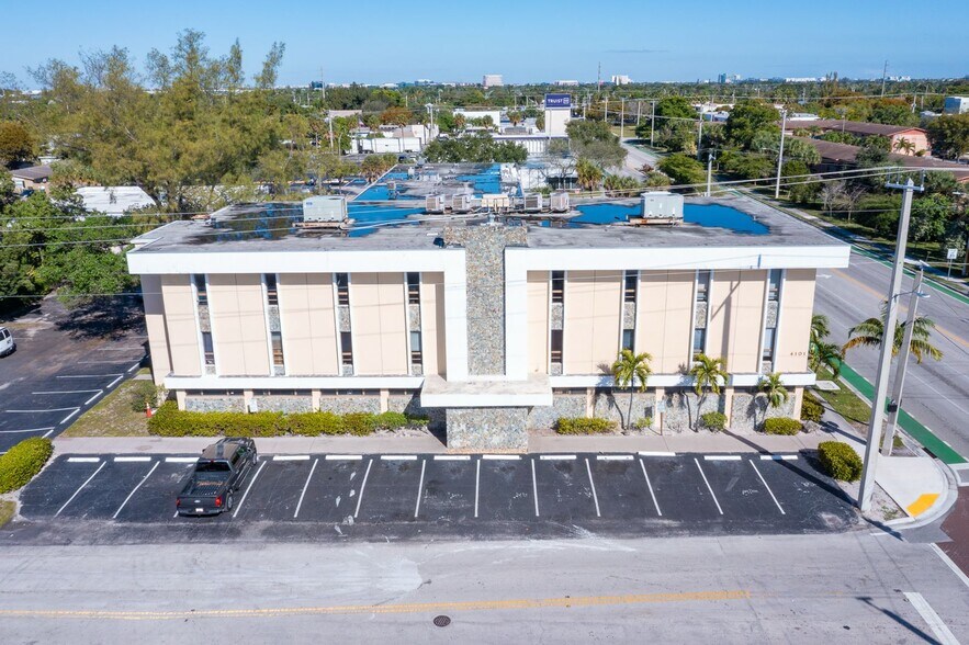More Photos Of 4101 N Andrews Ave, Fort Lauderdale Medical For Lease
