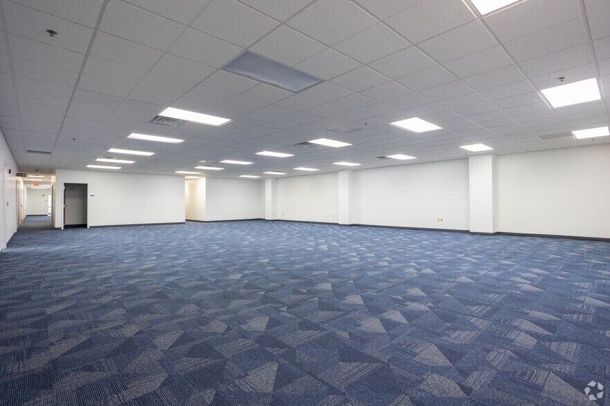 More Photos Of 5030 Corporate Exchange Blvd SE, Grand Rapids Coworking Space