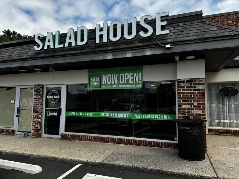 More Photos Of 404 Marlton Pike E, Cherry Hill Unknown For Lease