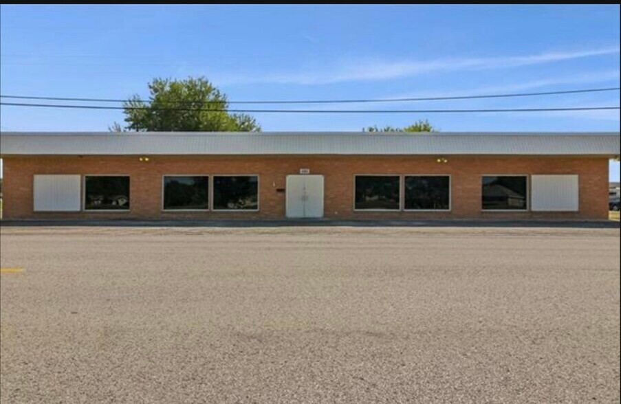 More Photos Of 480 E Round Bunch Rd, Bridge City Specialty For Sale