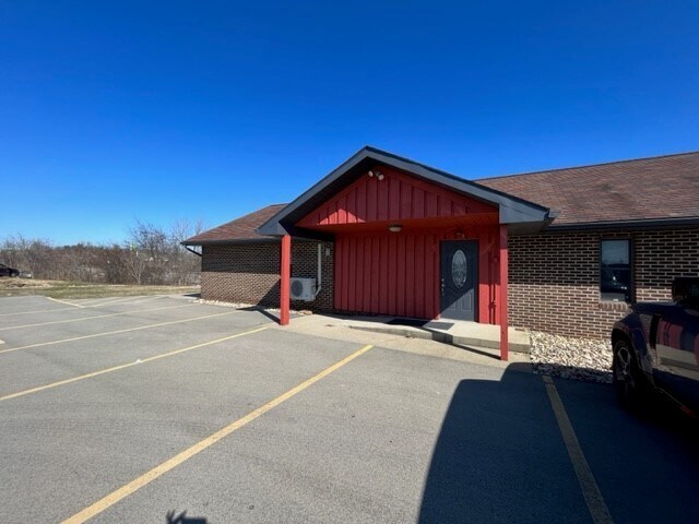More Photos Of 201 Fairview Dr, Monaca Storefront Retail Office For Sale