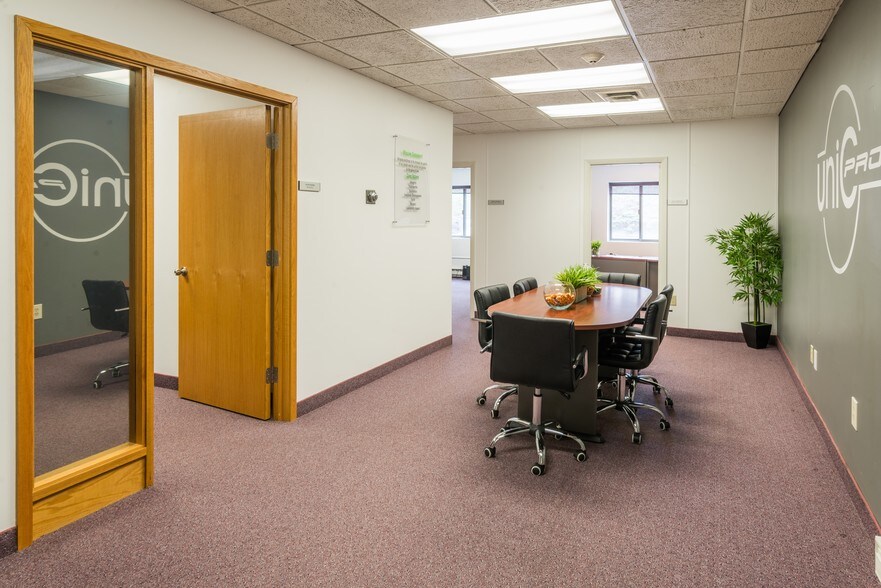 More Photos Of 415 Boston Tpke, Shrewsbury Office For Lease