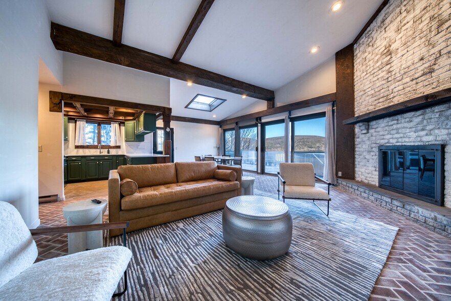 More Photos Of 218 NY-296, Windham Hotel For Sale