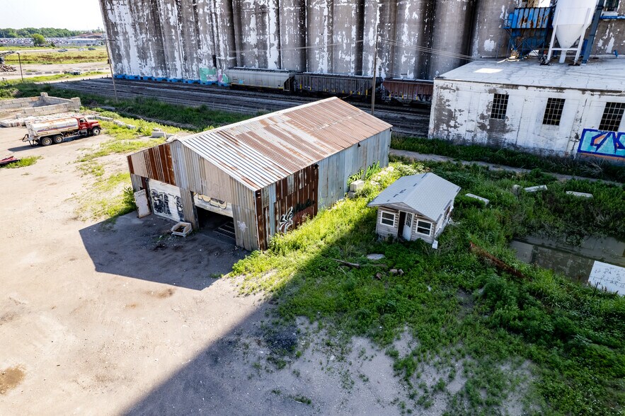 More Photos Of 515 E 21st St N, Wichita Land For Lease