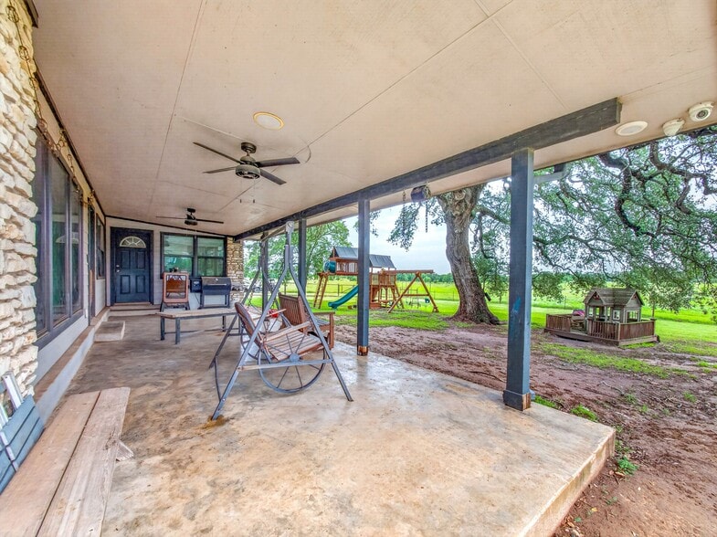 More Photos Of 425 Seawillow Rd, Lockhart Land For Sale