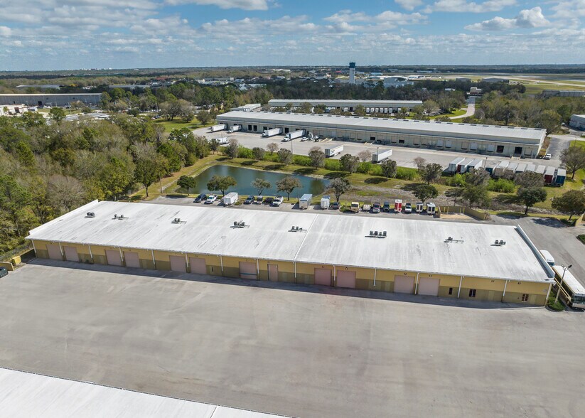 More Photos Of 4030 Kidron Rd, Lakeland Warehouse For Lease