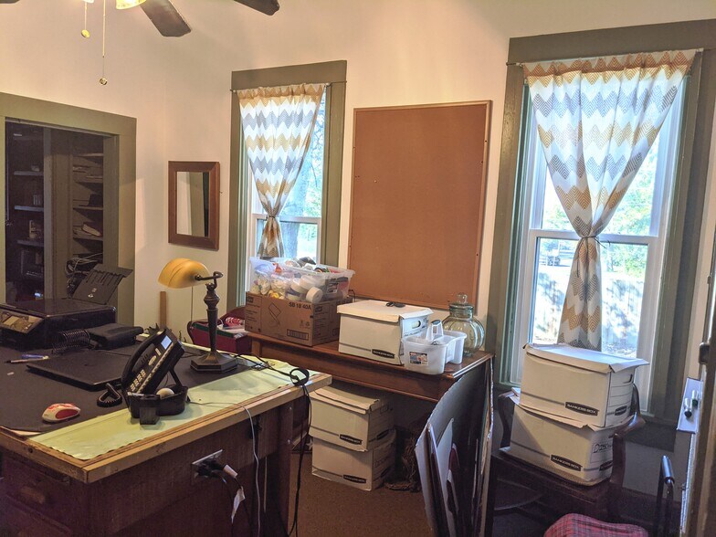 More Photos Of 1105 N Main St, Conyers Healthcare For Sale