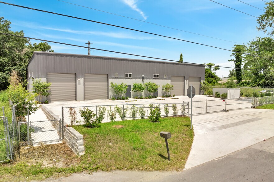 More Photos Of 560 Barry St, Orlando Land For Sale