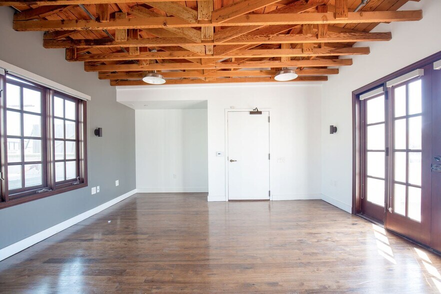 More Photos Of 9308 Civic Center Dr, Beverly Hills Office For Sale