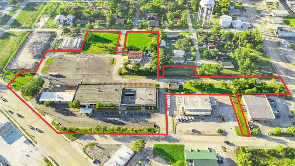 More Photos Of 3817 Venzi St, Dickinson Warehouse For Sale