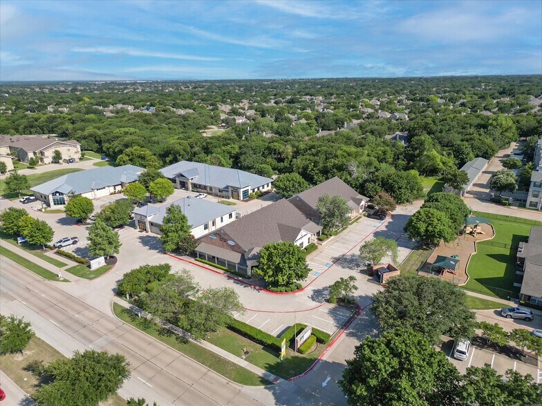 More Photos Of 5601-5605 Virginia Pky, McKinney Medical For Sale
