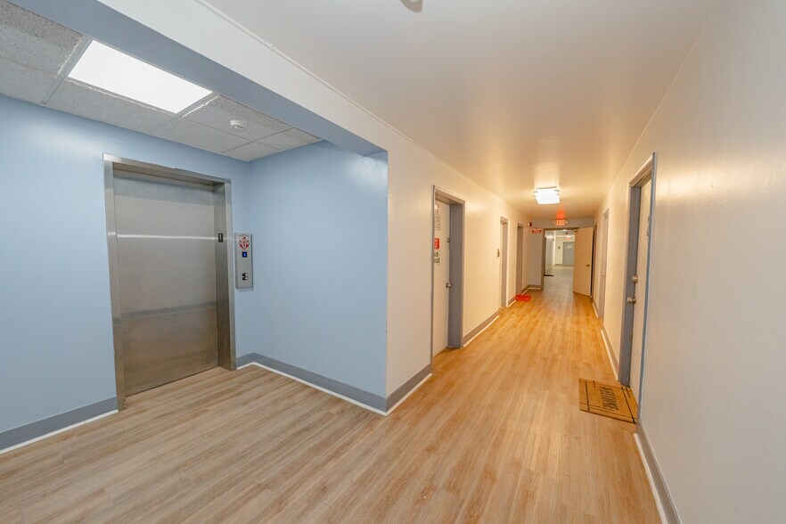 More Photos Of 12215 W Dixie Hwy, North Miami Multifamily For Sale