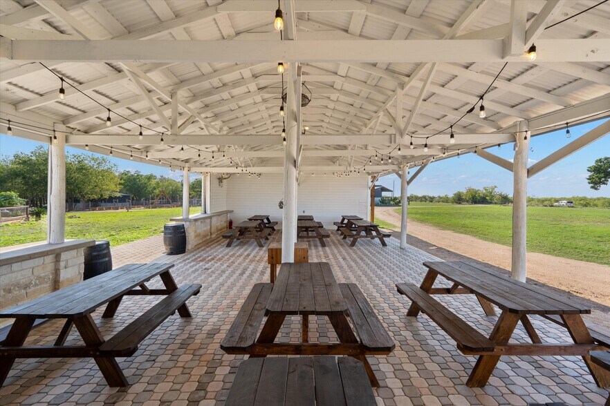 More Photos Of Elroy Rd, Del Valle Land For Sale