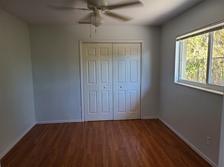 More Photos Of 12210 Genoa Dr, North Port Apartments For Sale