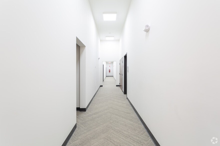 More Photos Of 57 Route 6, Baldwin Place Storefront Retail Office For Lease