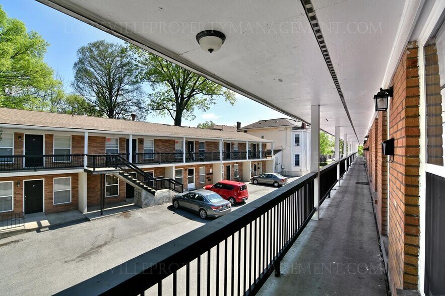 More Photos Of 4728 Southern Pky, Louisville Apartments For Sale
