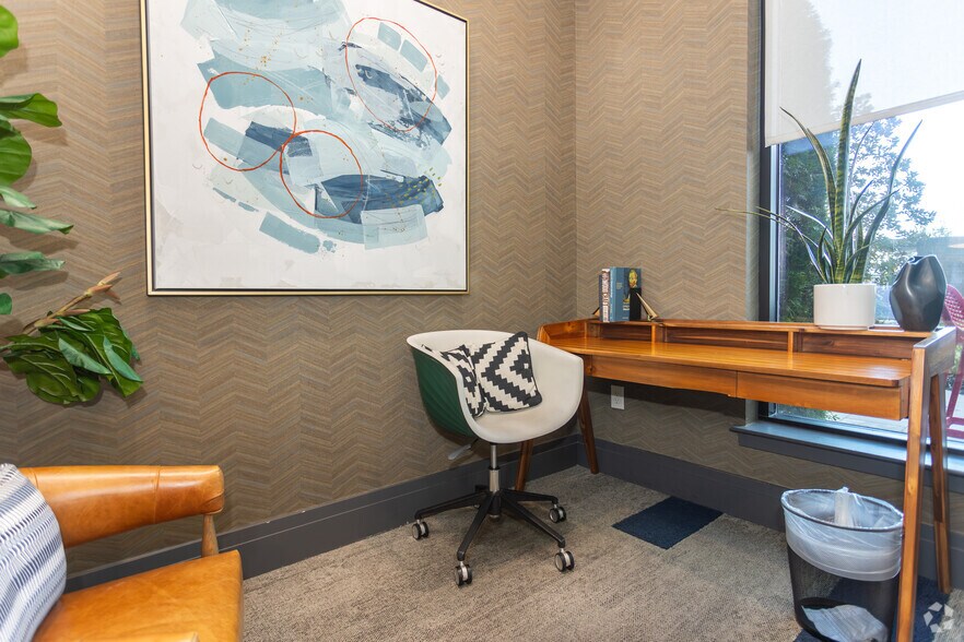 More Photos Of 145 New Bern St, Charlotte Apartments For Lease