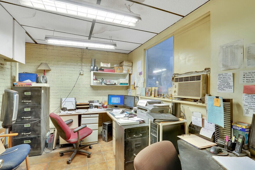 More Photos Of 245-249 Verona Ave, Newark Manufacturing For Sale