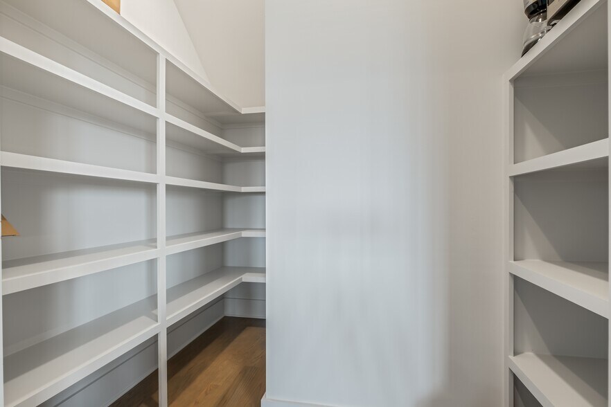 More Photos Of 2118 C-D Cliff dr, Nashville Apartments For Sale