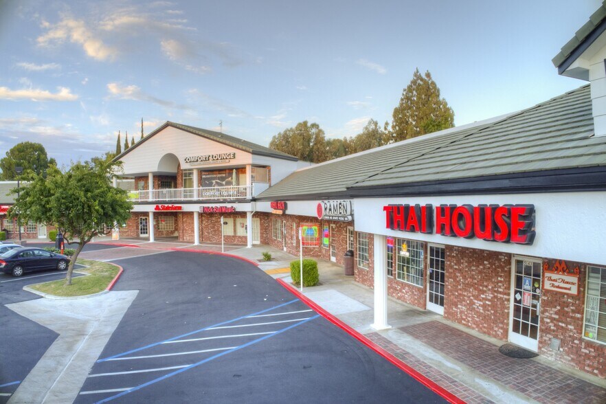 More Photos Of 5101-5153 Ming Ave, Bakersfield Unknown For Lease