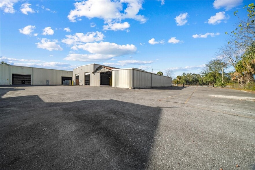 More Photos Of 1120 N Magnolia Ave, Ocala Warehouse For Lease