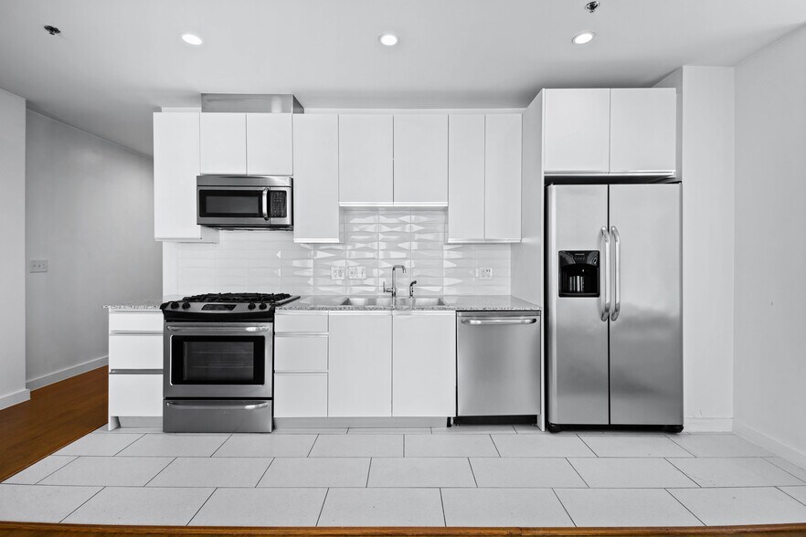 More Photos Of 522 S Boston Ave, Tulsa Apartments For Lease