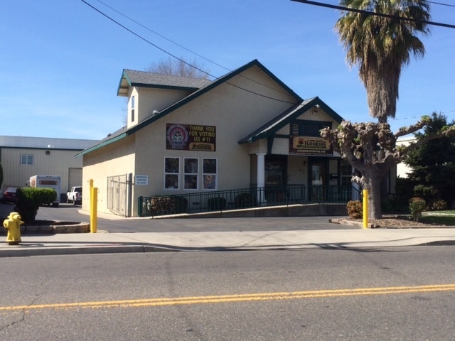More Photos Of 823 N Emerald Ave, Modesto Warehouse For Lease