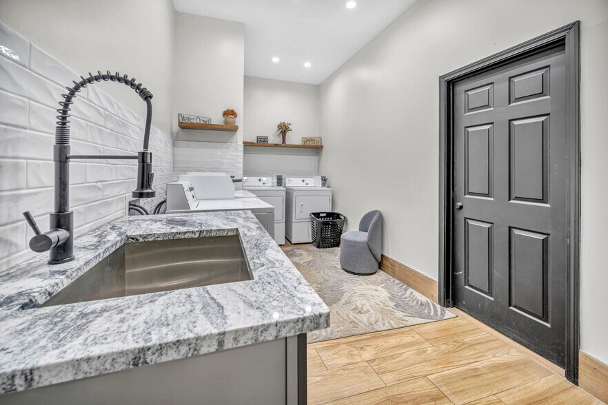 More Photos Of 12065 Edgewater Dr, Lakewood Apartments For Sale
