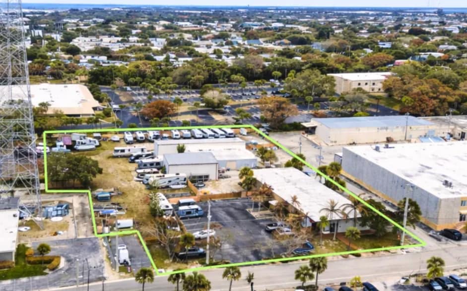 Primary Photo Of 190 Center St, Cape Canaveral Flex For Sale