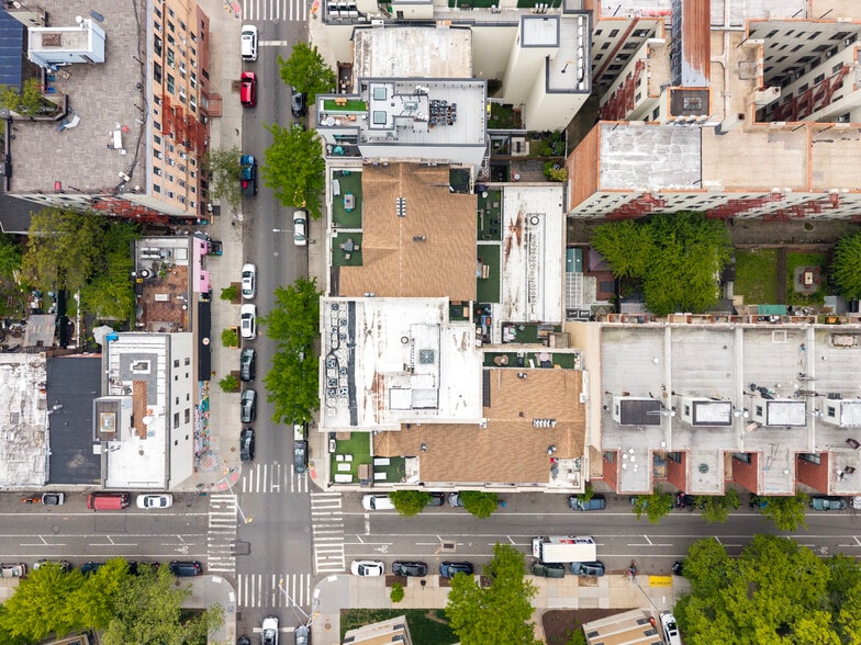 More Photos Of 180 Scholes St, Brooklyn Apartments For Sale